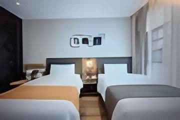 Twin Superior Room