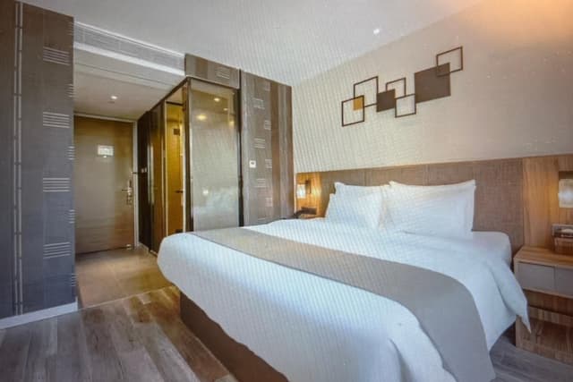HOM - Superior 1 Bed Room