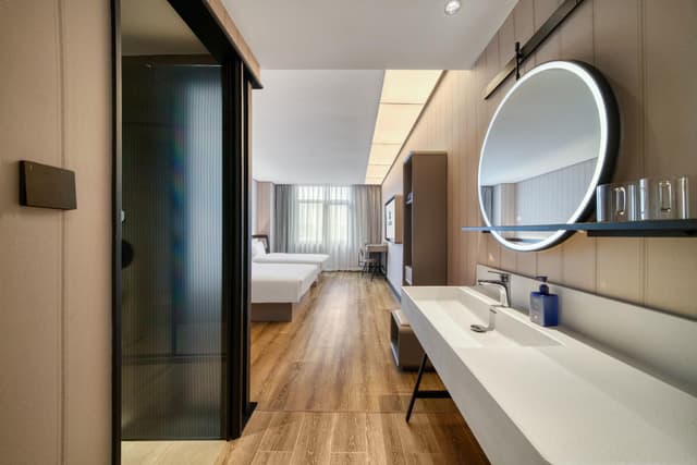 Huazhu - Twin Room