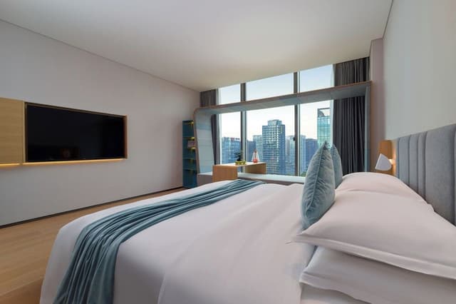 Superior Double Room, City View