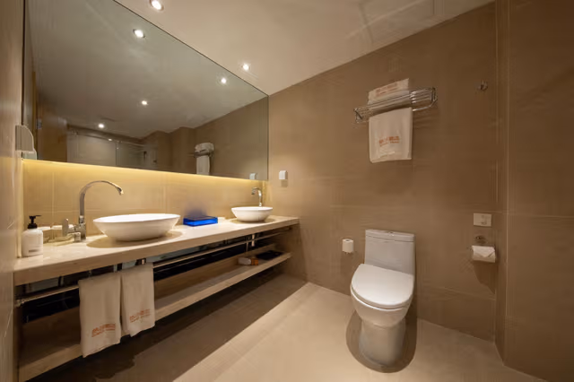 Huazhu - Deluxe Family Room