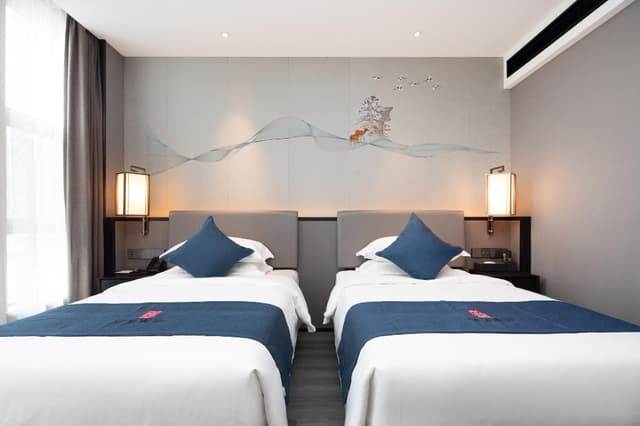 Twin Superior Room