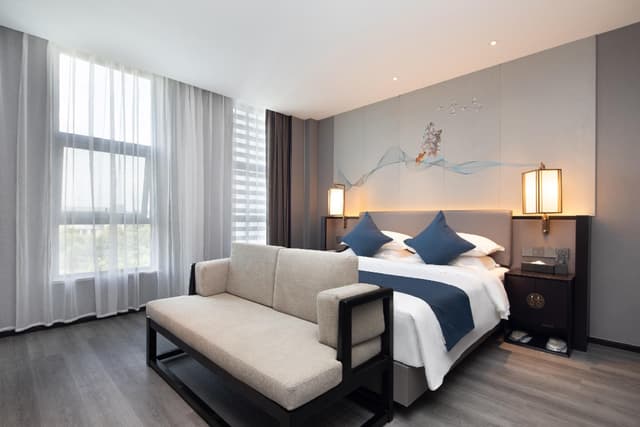 Rezen - DONG Suite