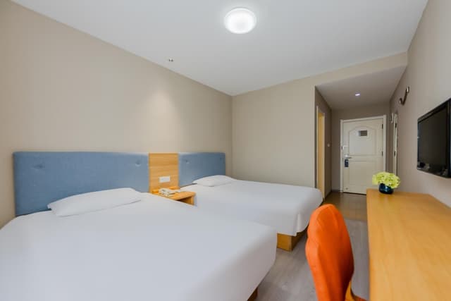 HOM - Twin Bed Room