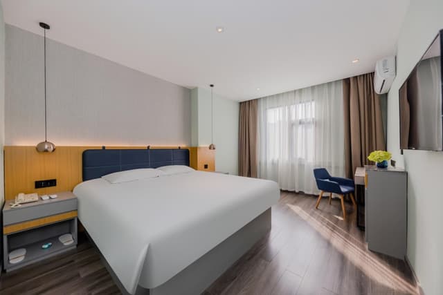 HOM - Business 1 Bed Room