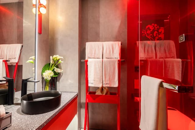 Rezen - HUAQU Designer 1 Bed Room