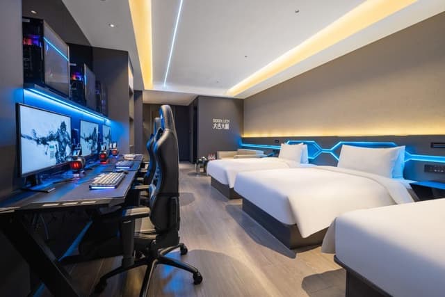 Triple Room