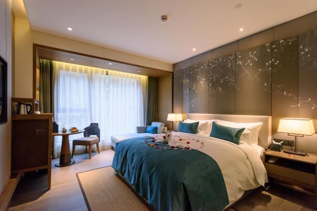 Superior Queen Room