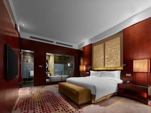King Deluxe Suite