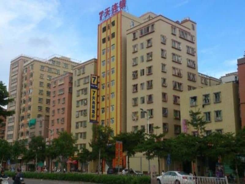 7 Days Inn Shantou High-Speed Railway Station Huanghe Road 7 Days Inn Shantou High-Speed Railway Station Huanghe Road