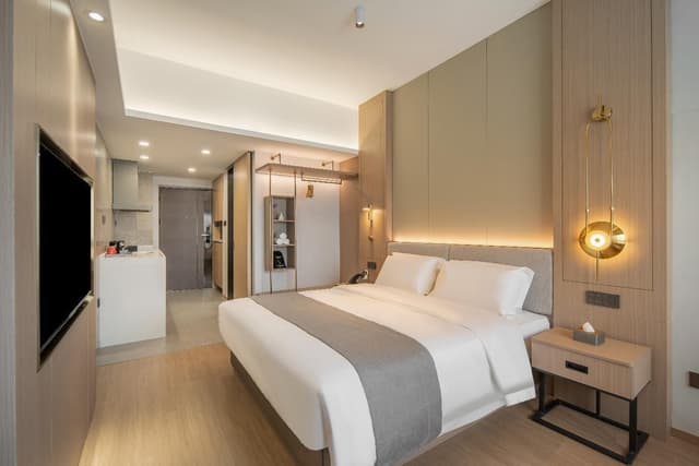 Dossen - Bed Room With City View