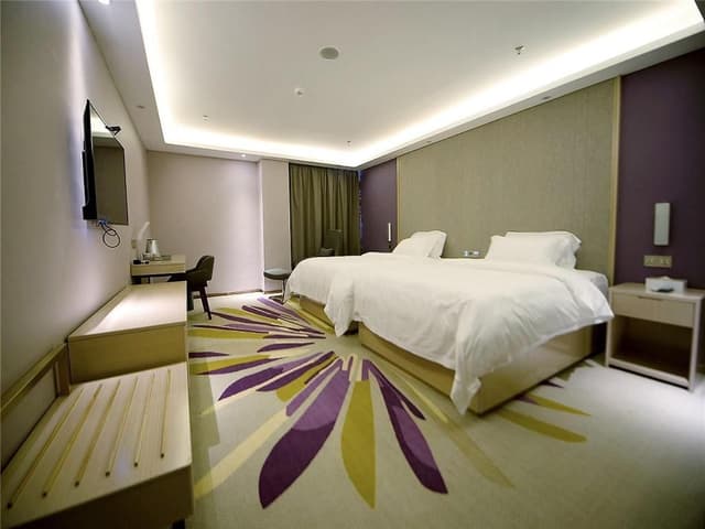 Twin Deluxe Room