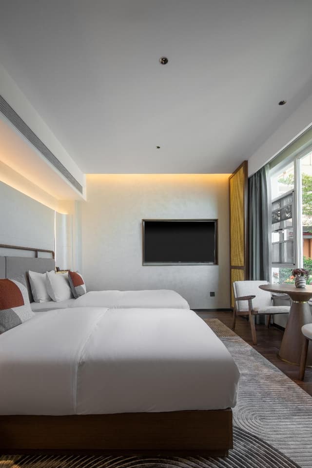 Classic Twin Room