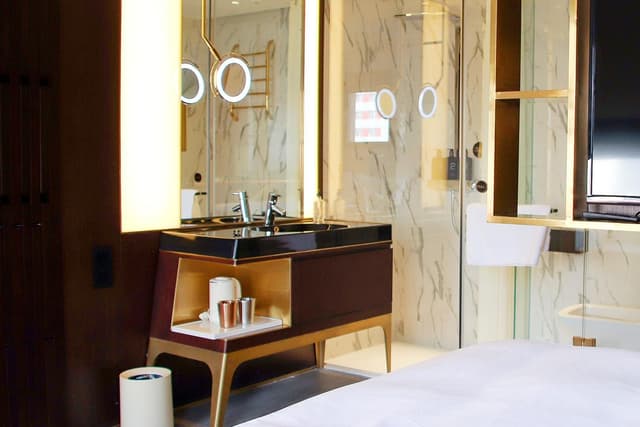 Huazhu - Superior BedRoom