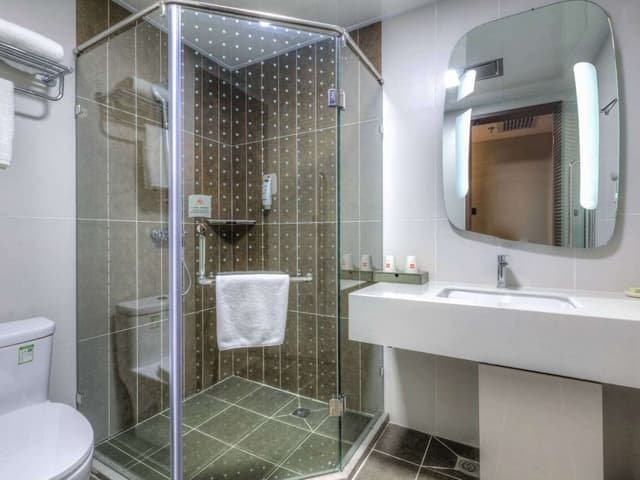 Basic Twin Room