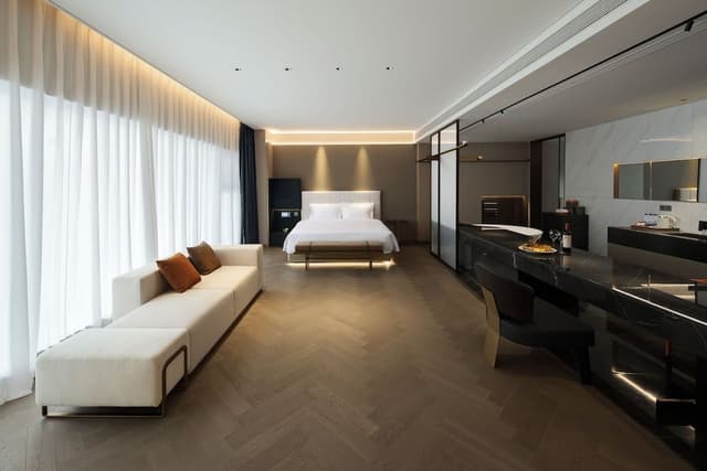 Suite, 1 King Bed (Super King)