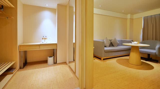 Huazhu - Business Bed Room