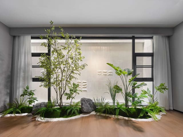 KING DELUXE ROOM GARDEN VIEW