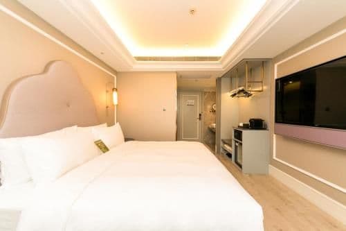 DELUXE ROOM, Two Twin Beds