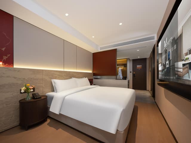 Huazhu - Superior BedRoom
