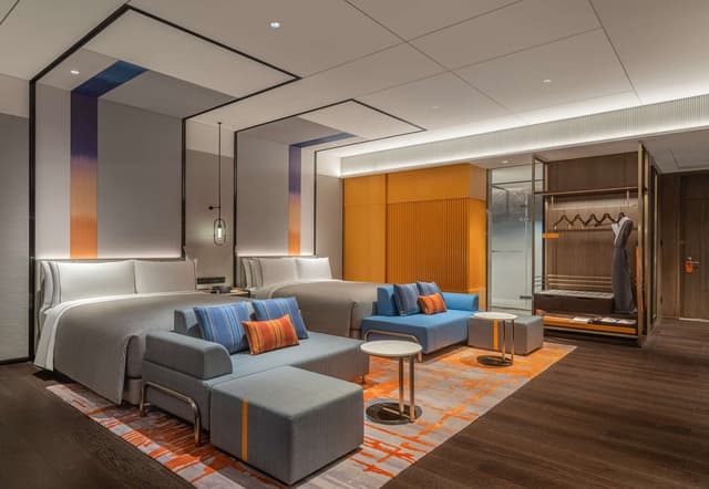 TWIN BREEZY DELUXE ROOM