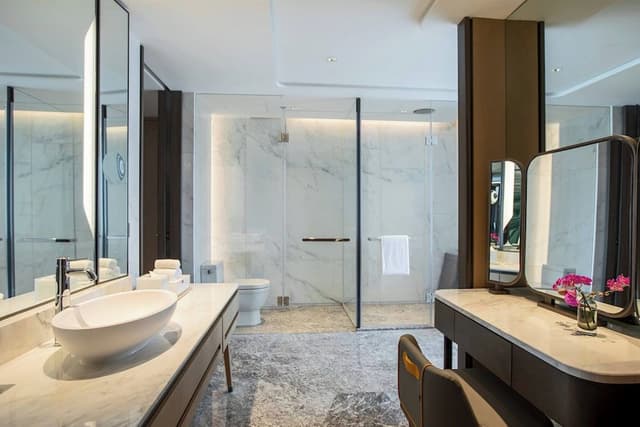 Room, 1 King Bed, City View