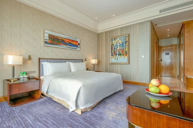 Deluxe Double Room, 1 King Bed (Hot Spring Access)