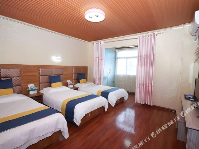 Premium Triple Room