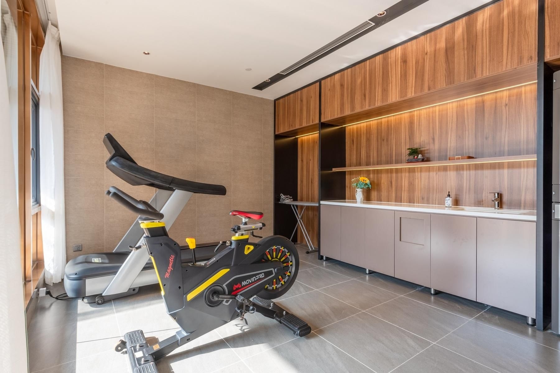 โฮมอินน์พลัส ตงกวน เหลียวปูเซ็นเตอร์ (Home Inn Plus Dongguan Liaobu Center)1