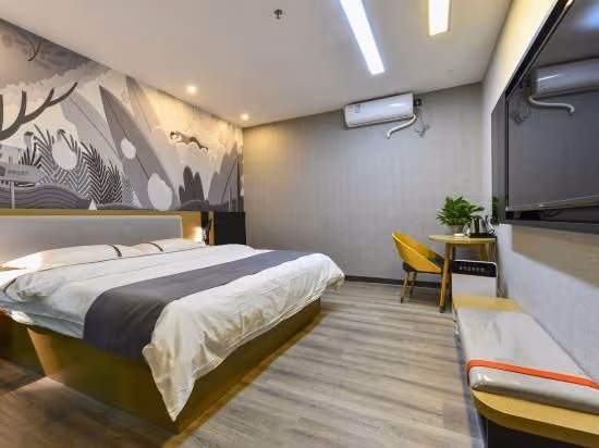 Standand Queen Room