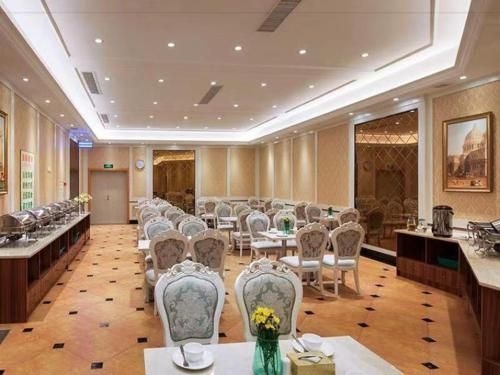 Vienna Hotel Dongguan Tangxia Garden Street0