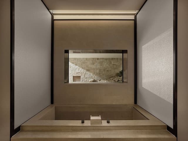 Presidential Onsen Pool Villa