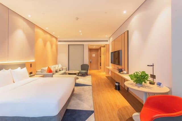Standard Room, 1 King Bed, City View (Extra Space)