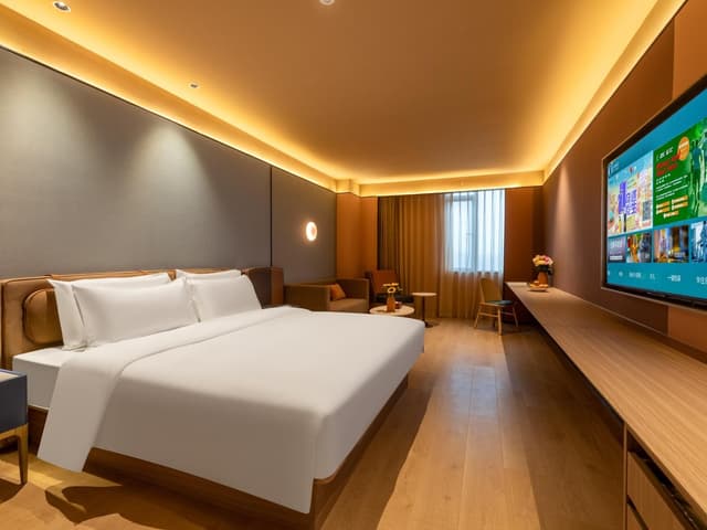 Huazhu - Executive Bed Room
