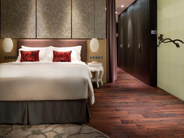 Business Suite