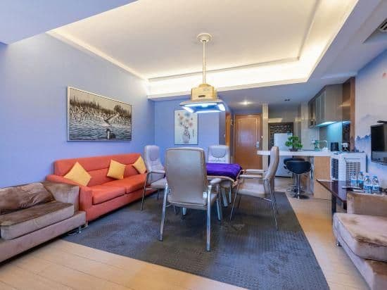 Deluxe Room (With Mahjong)