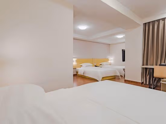 WH - Traditional Bed Room