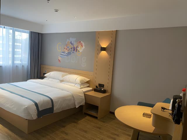 Dossen - Deluxe Bed Room
