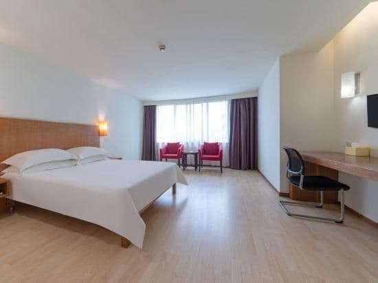 WH - Superior Bed Room