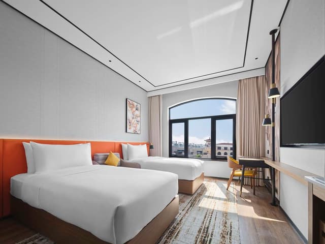 TWIN GUEST ROOM
