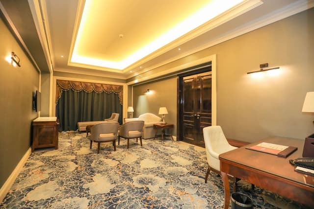 Executive Suite, 1 King Bed