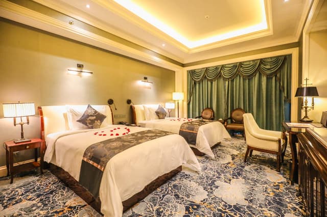 Deluxe Twin Room