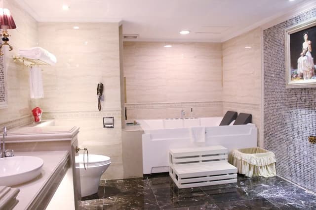 Premier Suite