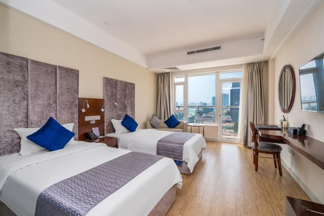 Sunset Twin Room