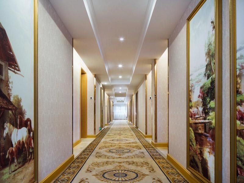 Vienna Hotel Guangdong Huidong Herung Pedestrian Street3