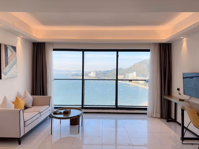 Luxury Suite Sea View