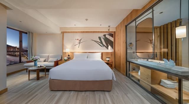 Standard Room, 1 King Bed