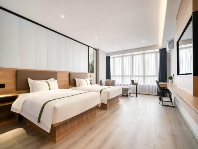 Twin Business Room