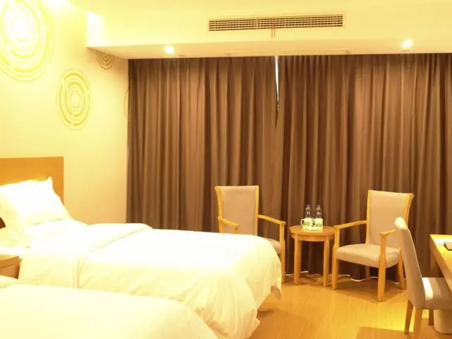 Twin Bussiness Room