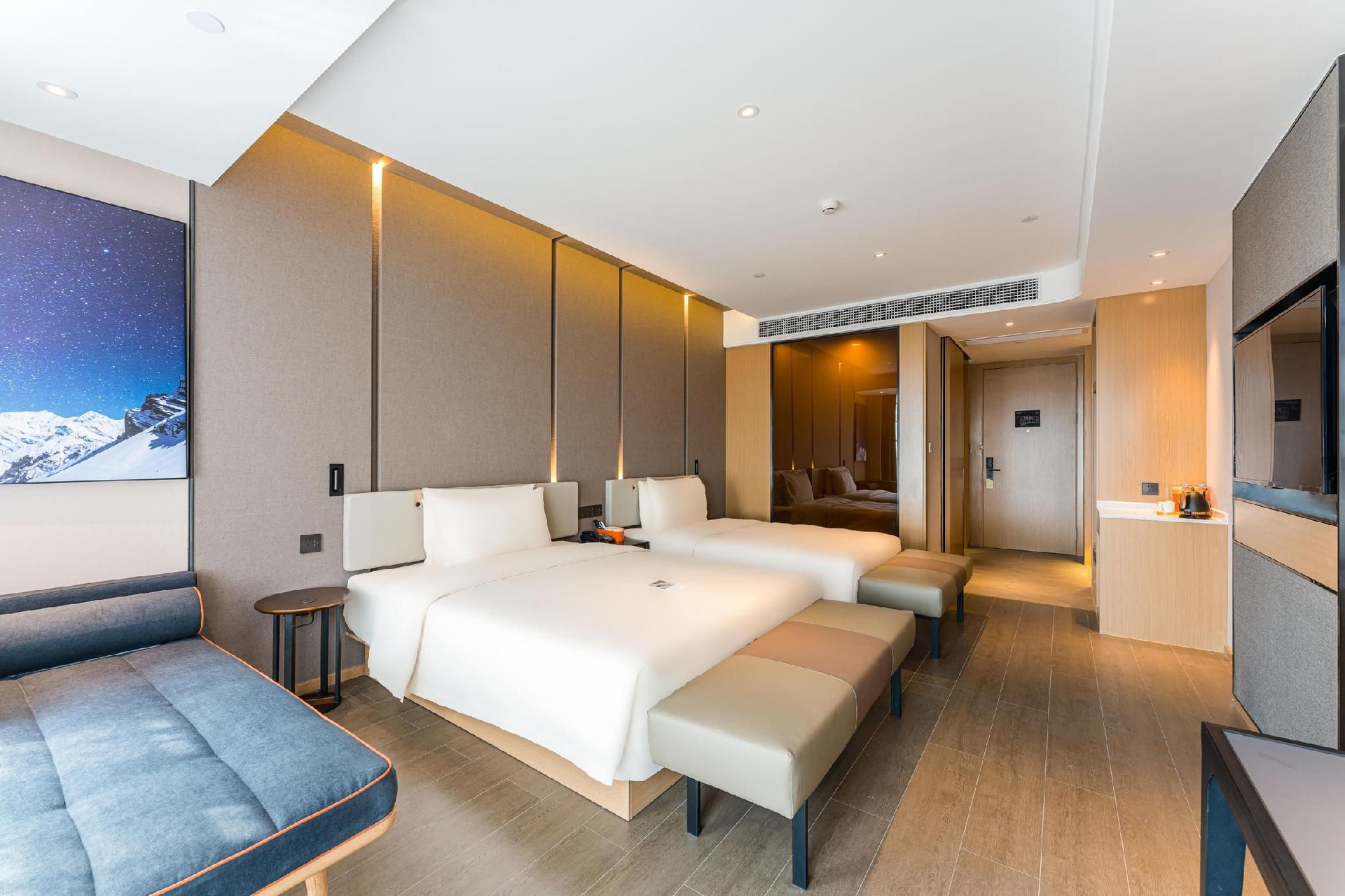 โรงแรมอะทัวร์ เจียซิง ไห่เอียน (Atour Hotel Jiaxing Haiyan)1